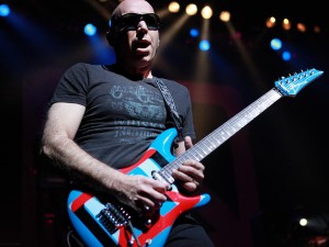 satriani2